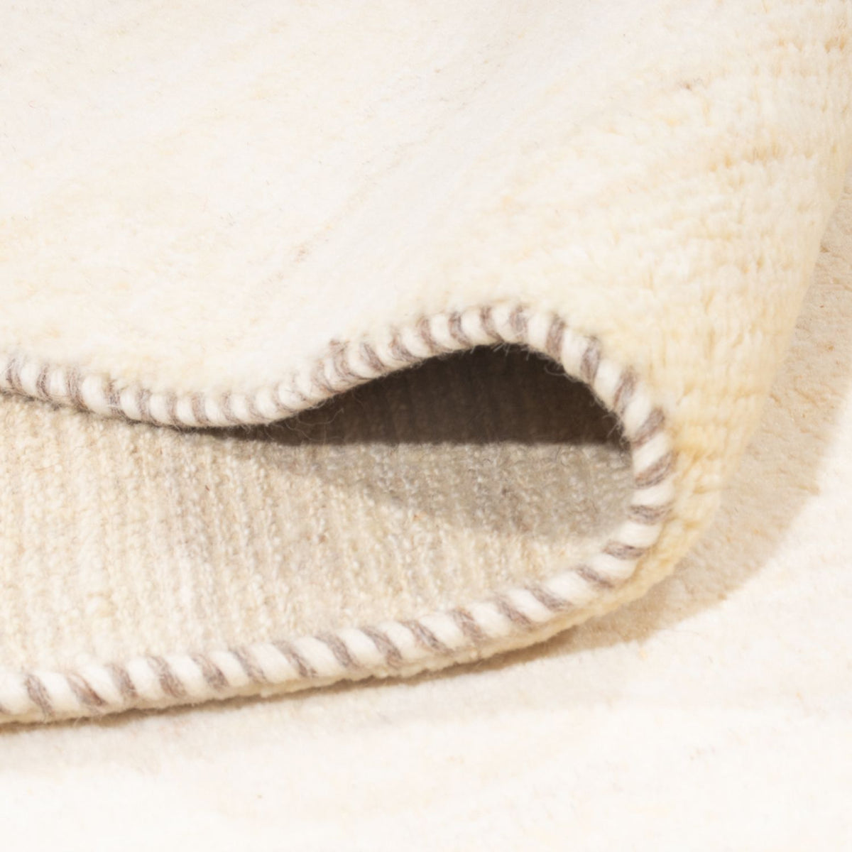 Alfombra Gabbeh - Persa - 244 x 185 cm - blanco