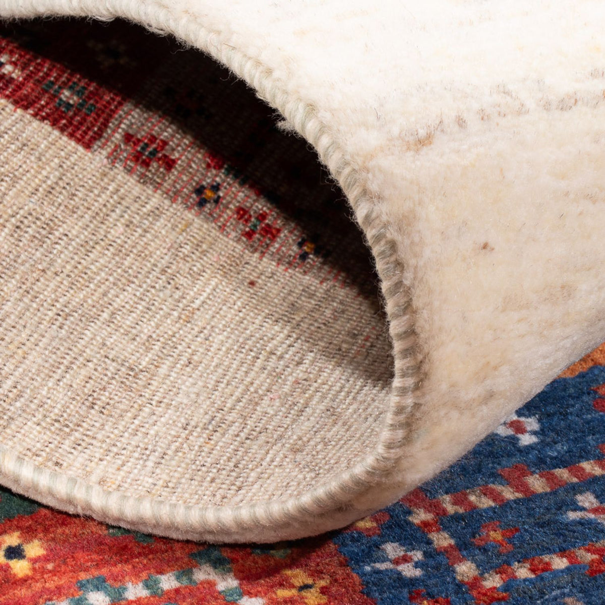 Alfombra Gabbeh - Loribaft Persa - 136 x 85 cm - multicolor