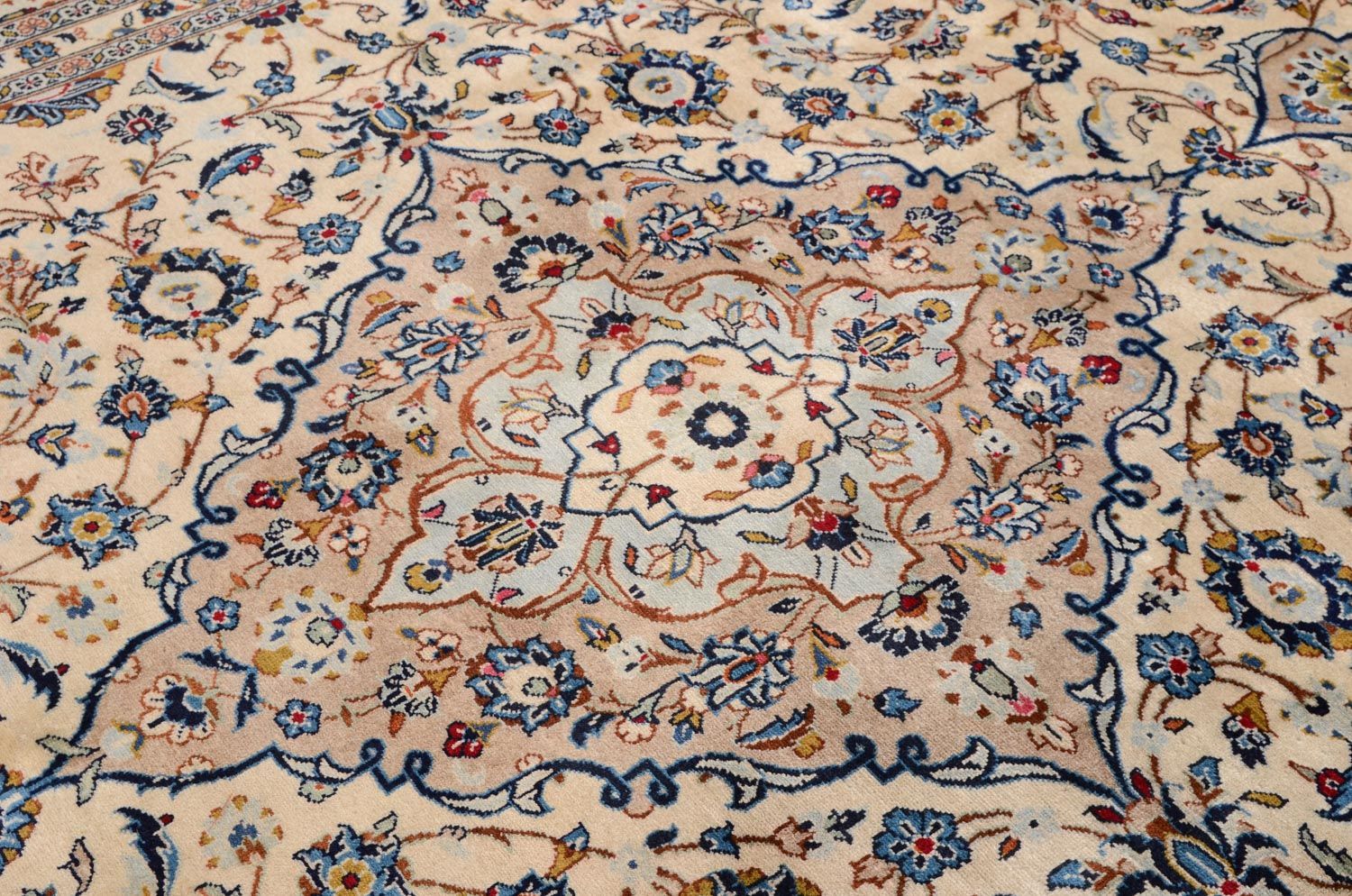 Alfombra persa - Keshan - 379 x 241 cm - beige