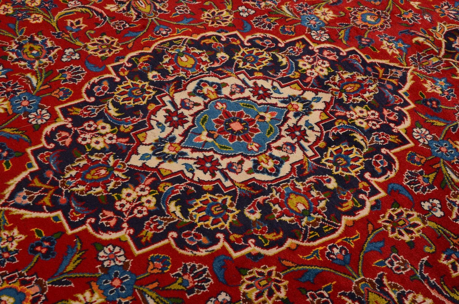 Alfombra persa - Keshan - 357 x 245 cm - rojo