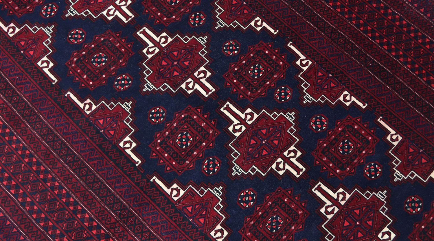 Alfombra Belutsch - 205 x 127 cm - rojo oscuro