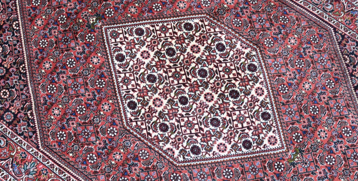 Alfombra persa - Bidjar - 178 x 109 cm - rojo oscuro