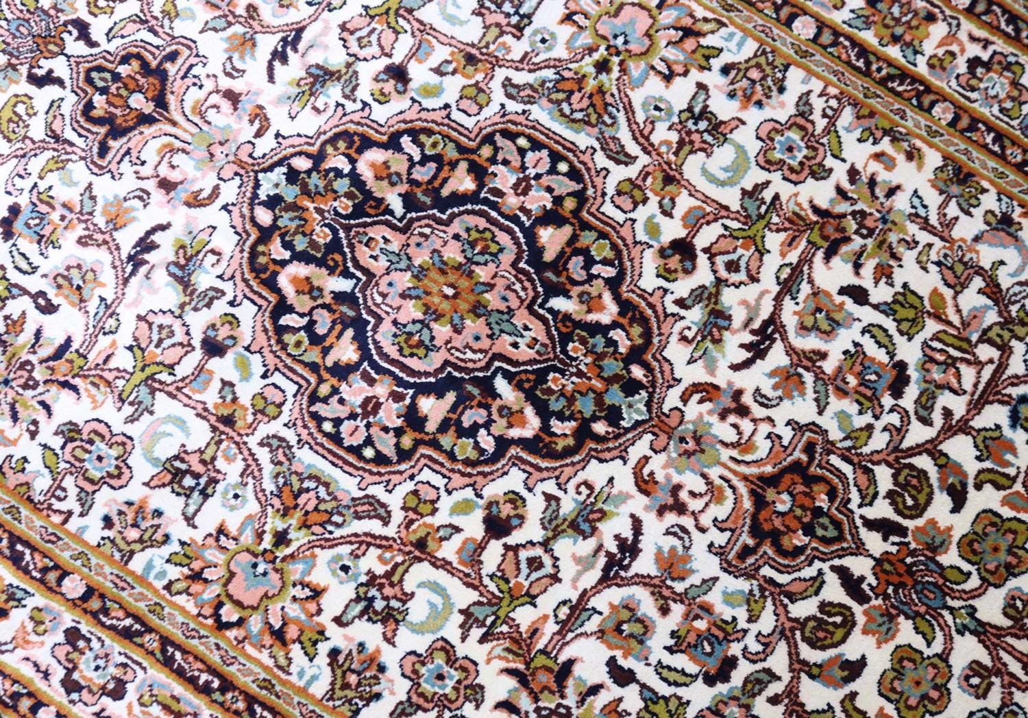 Alfombra de seda - Seda de Cachemira - 154 x 93 cm - beige