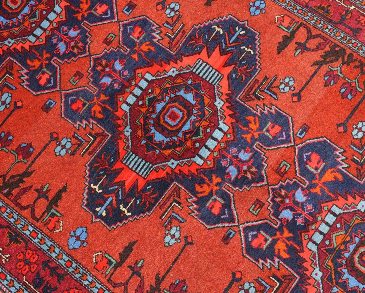 Alfombra oriental - 207 x 121 cm - rojo oscuro