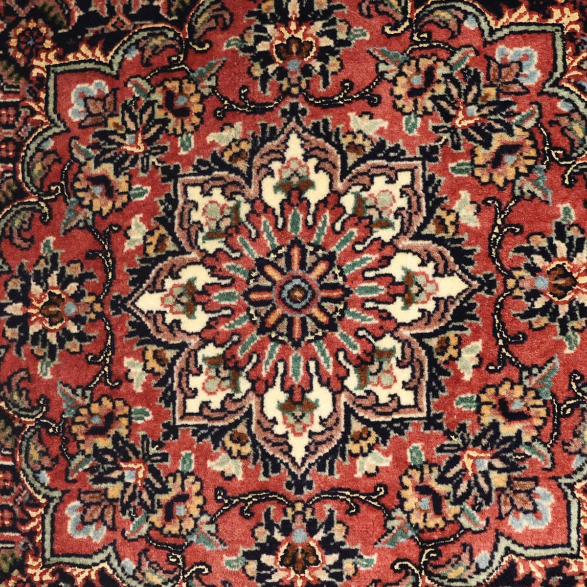 Alfombra persa - Bidjar - 131 x 79 cm - rojo oscuro