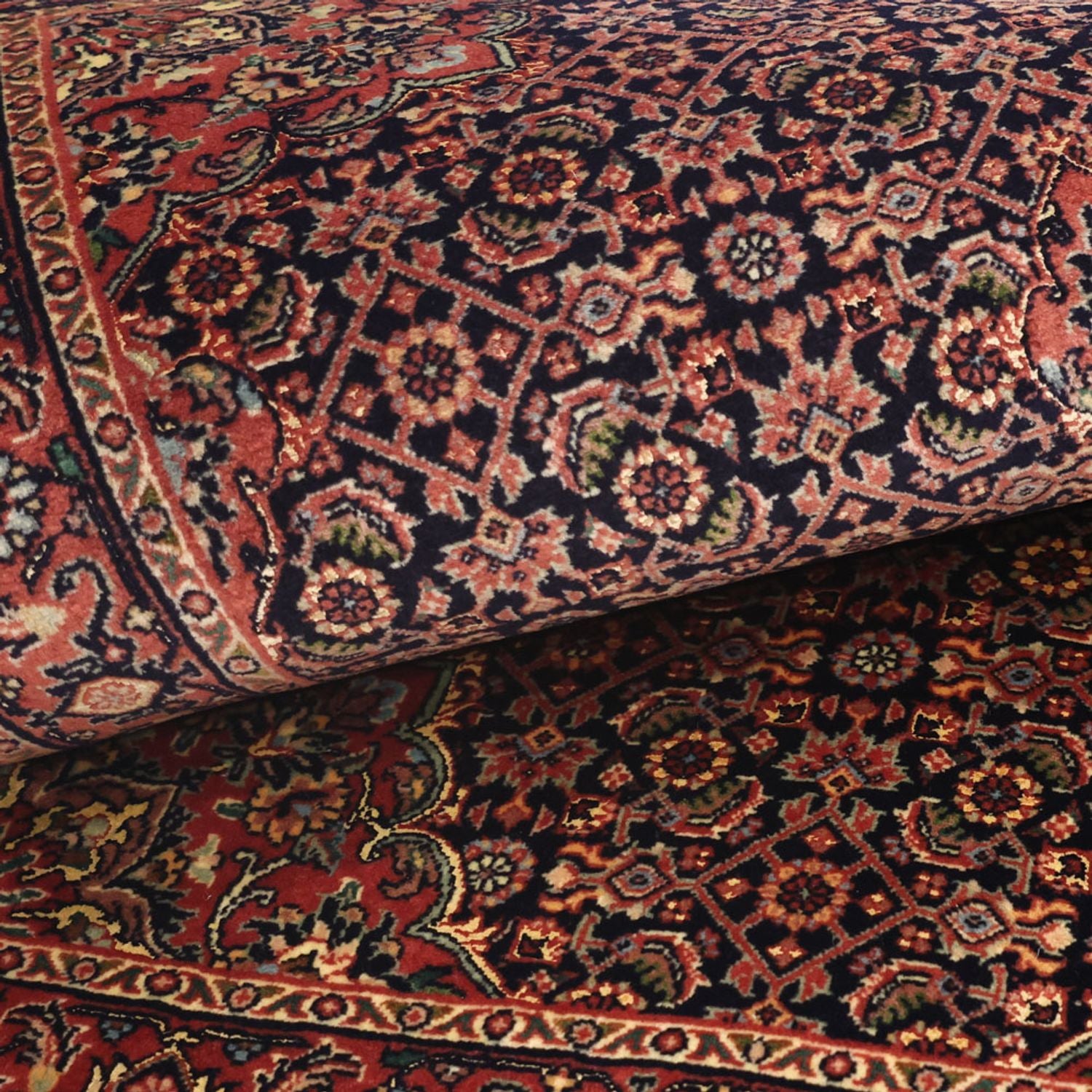 Alfombra persa - Bidjar - 131 x 79 cm - rojo oscuro