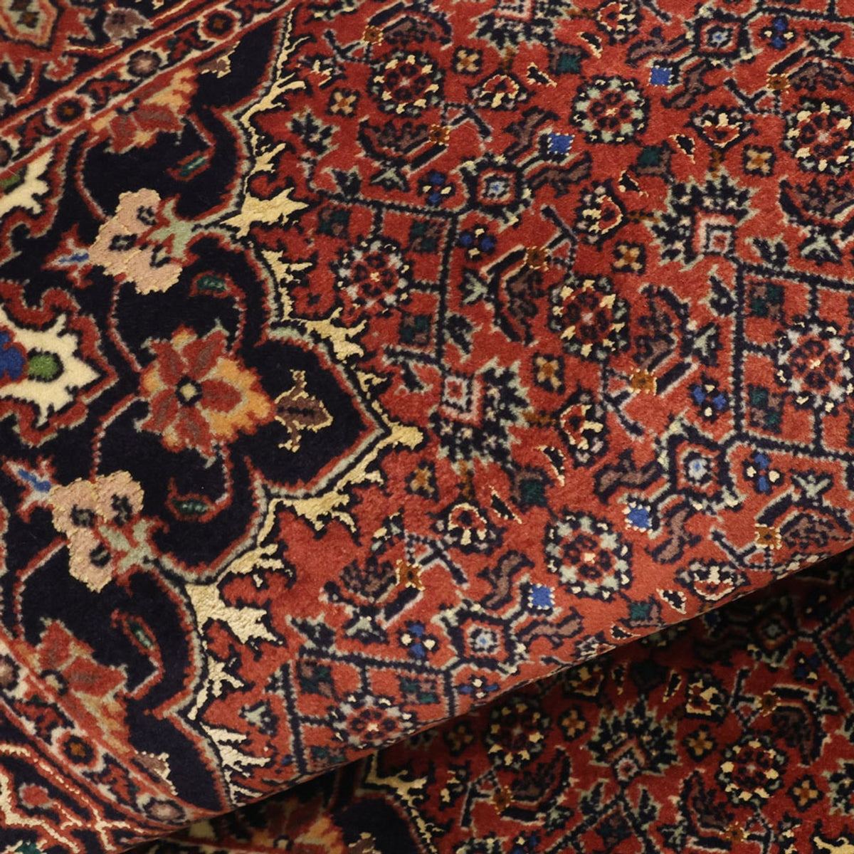 Alfombra persa - Bidjar - 139 x 68 cm - rojo oscuro