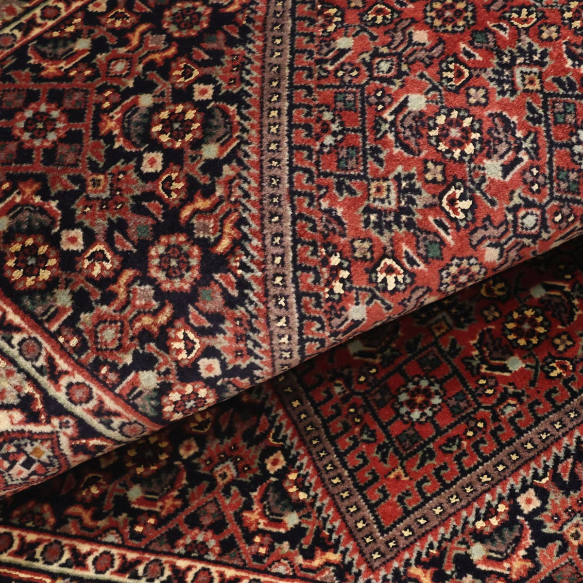 Alfombra persa - Bidjar - 136 x 70 cm - rojo oscuro