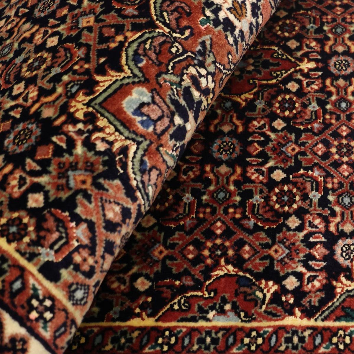 Alfombra persa - Bidjar - 136 x 72 cm - beige oscuro