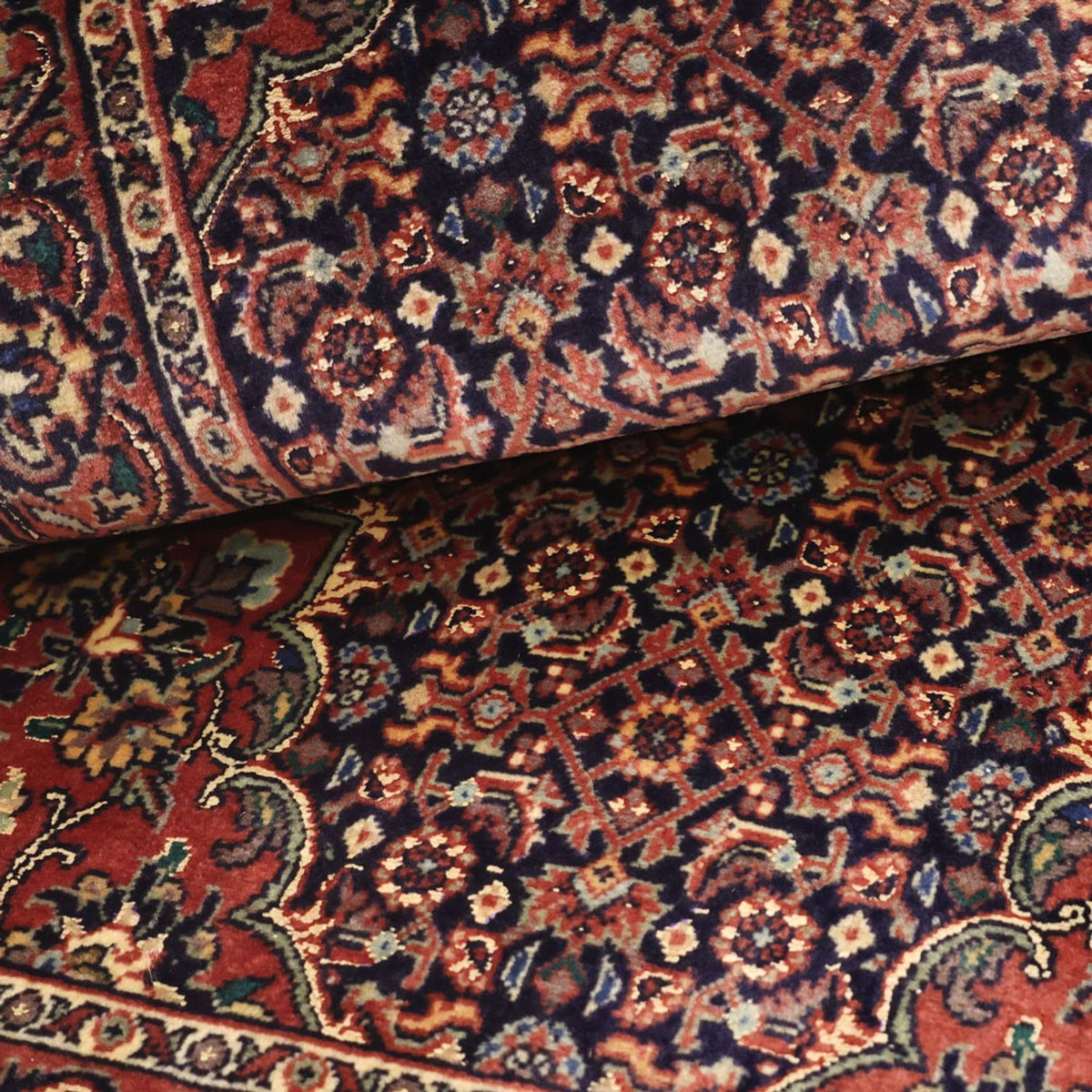 Alfombra persa - Bidjar - 136 x 73 cm - beige oscuro