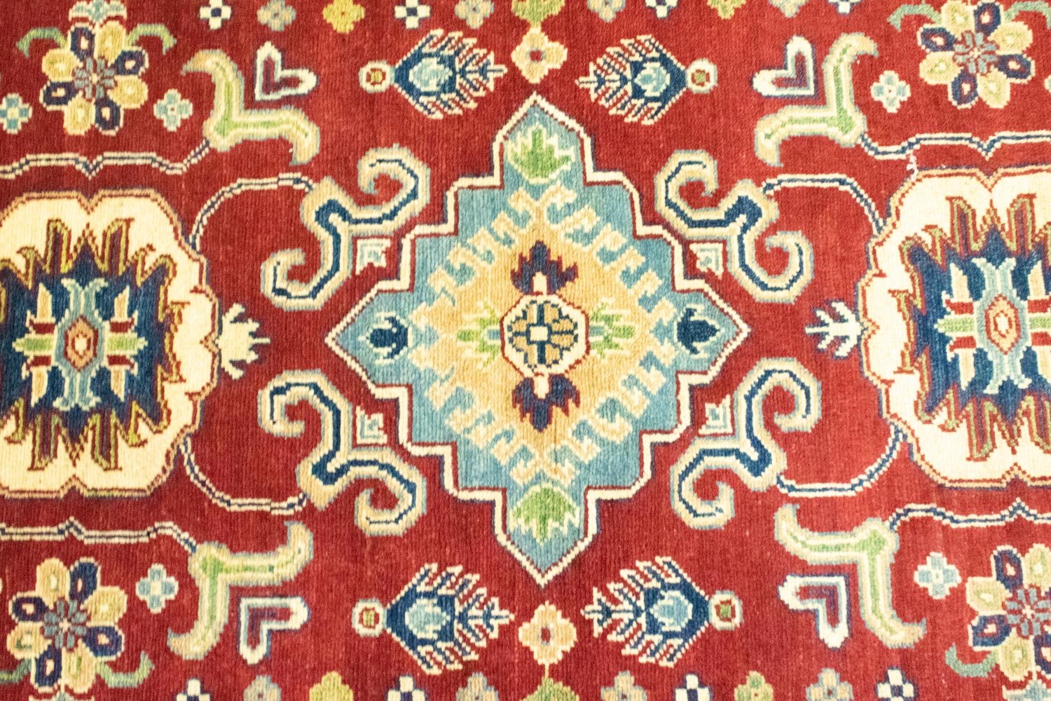 Alfombra Ziegler - Kazak - 177 x 119 cm - rojo