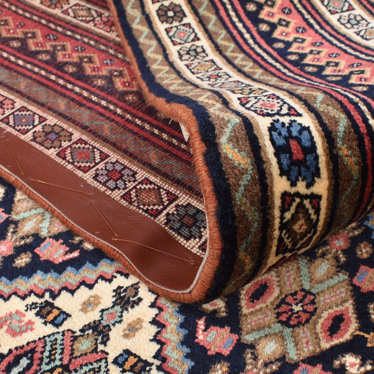 Alfombra persa - Nómada - 253 x 185 cm - rojo claro