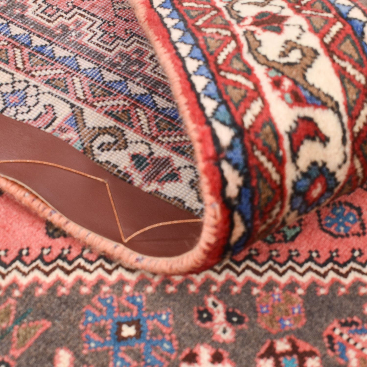 Alfombra persa - Nómada - 144 x 98 cm - rojo claro