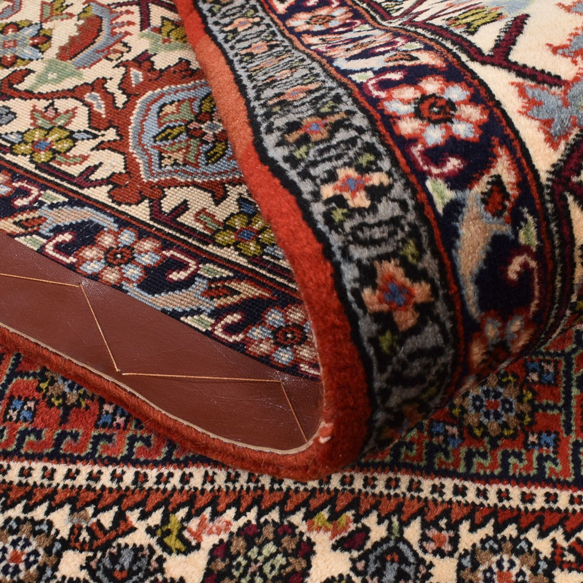 Alfombra persa - Bidjar - 222 x 138 cm - óxido