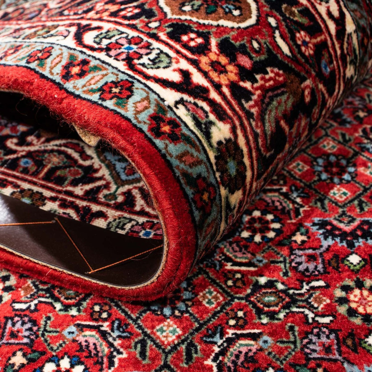 Alfombra persa - Bidjar - 251 x 176 cm - rojo oscuro