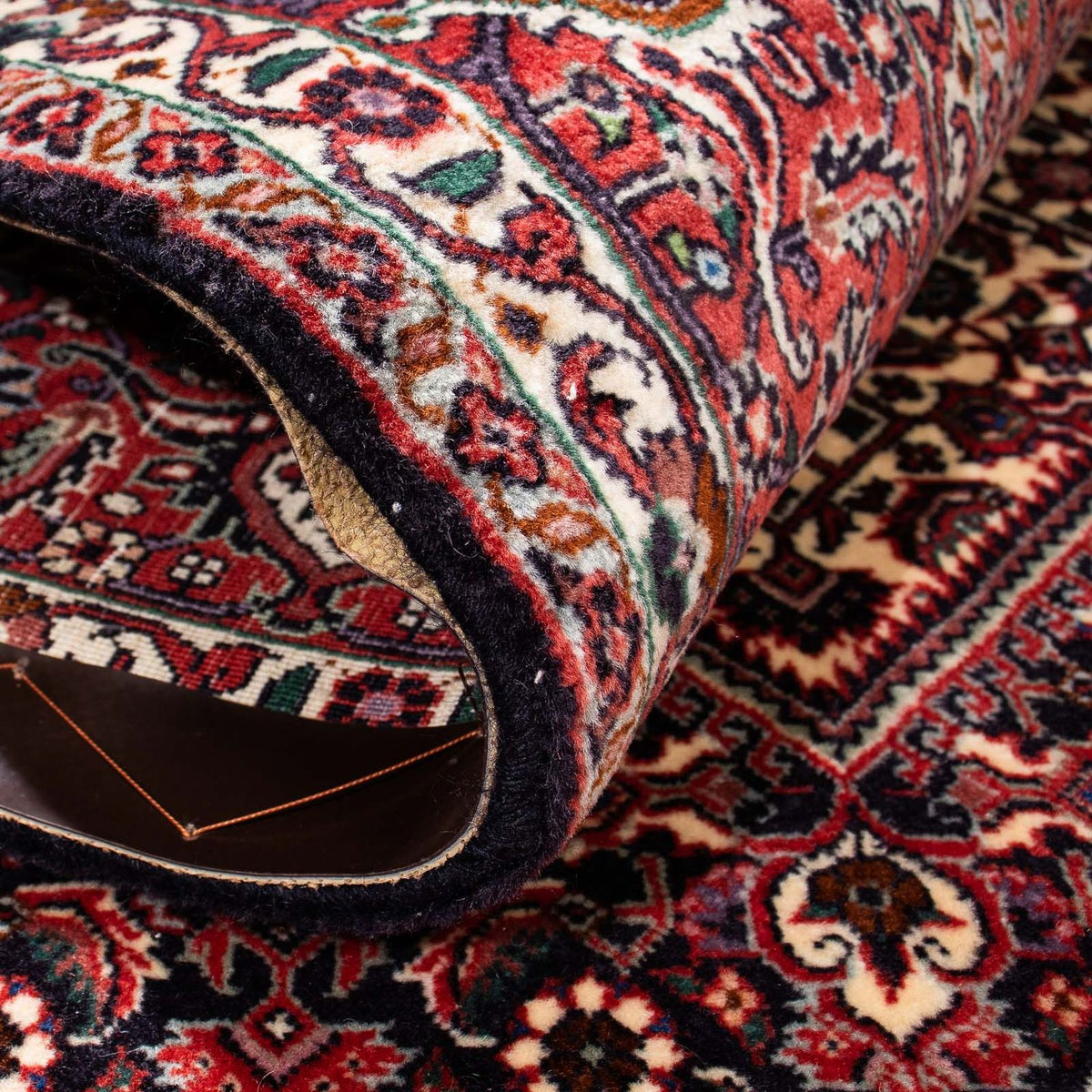 Alfombra persa - Bidjar - 242 x 168 cm - rojo claro