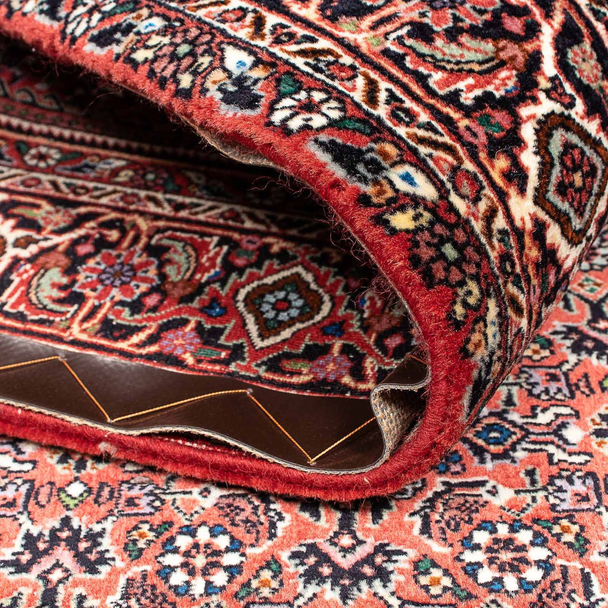 Alfombra persa - Bidjar - 213 x 136 cm - rojo claro