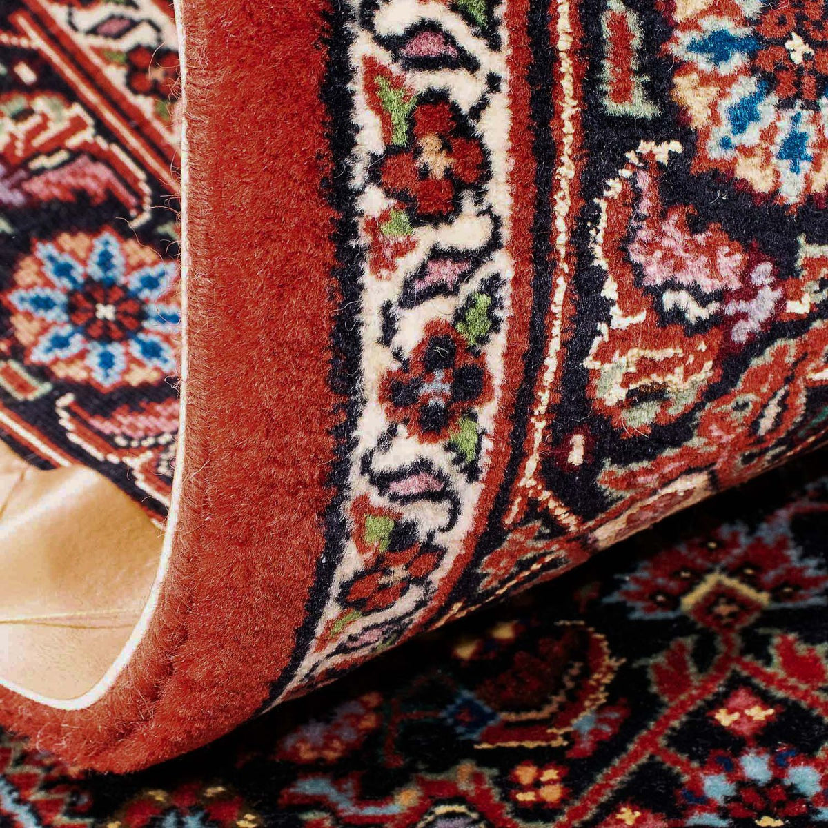 Alfombra persa - Bidjar - 175 x 109 cm - rojo