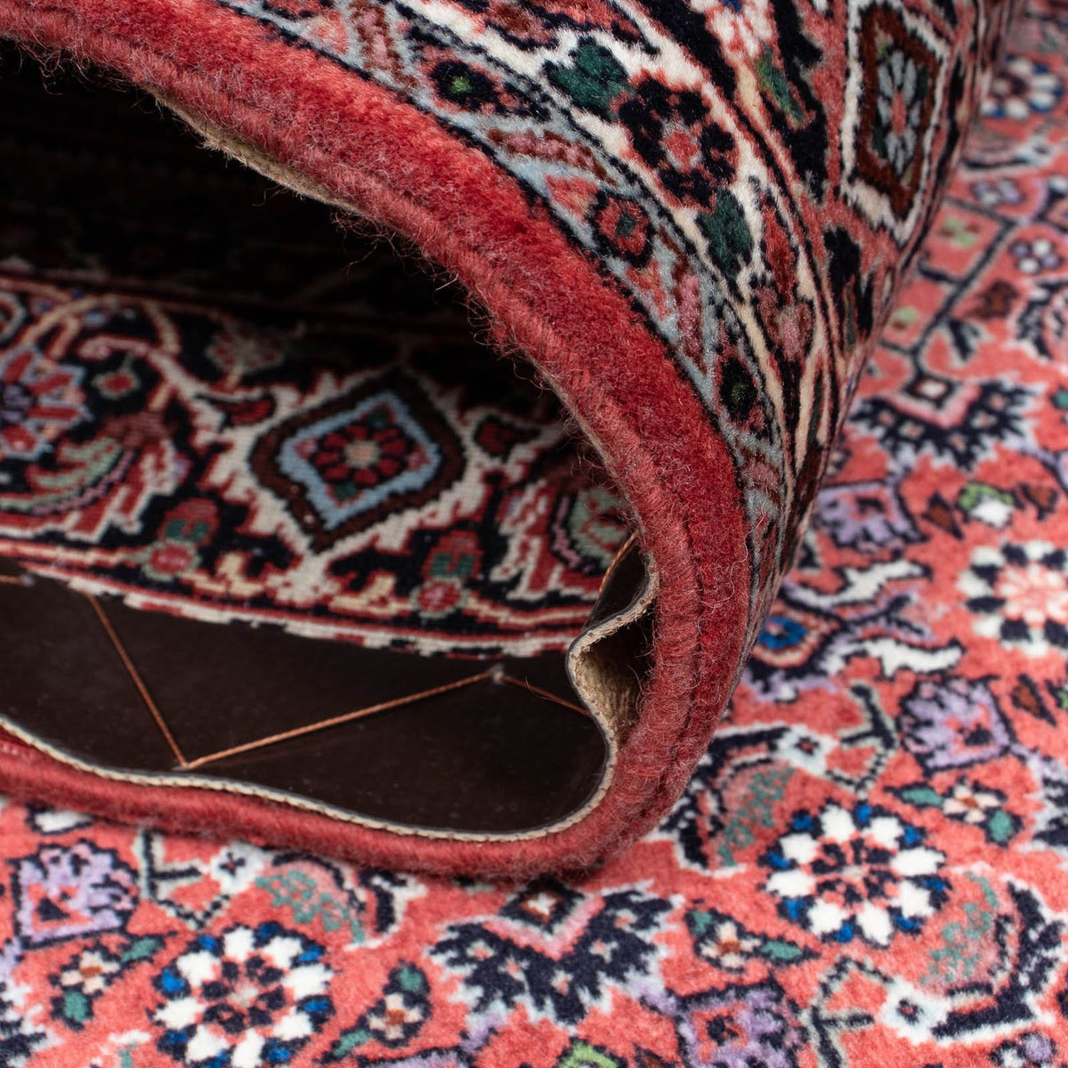 Alfombra persa - Bidjar - 219 x 134 cm - rojo claro