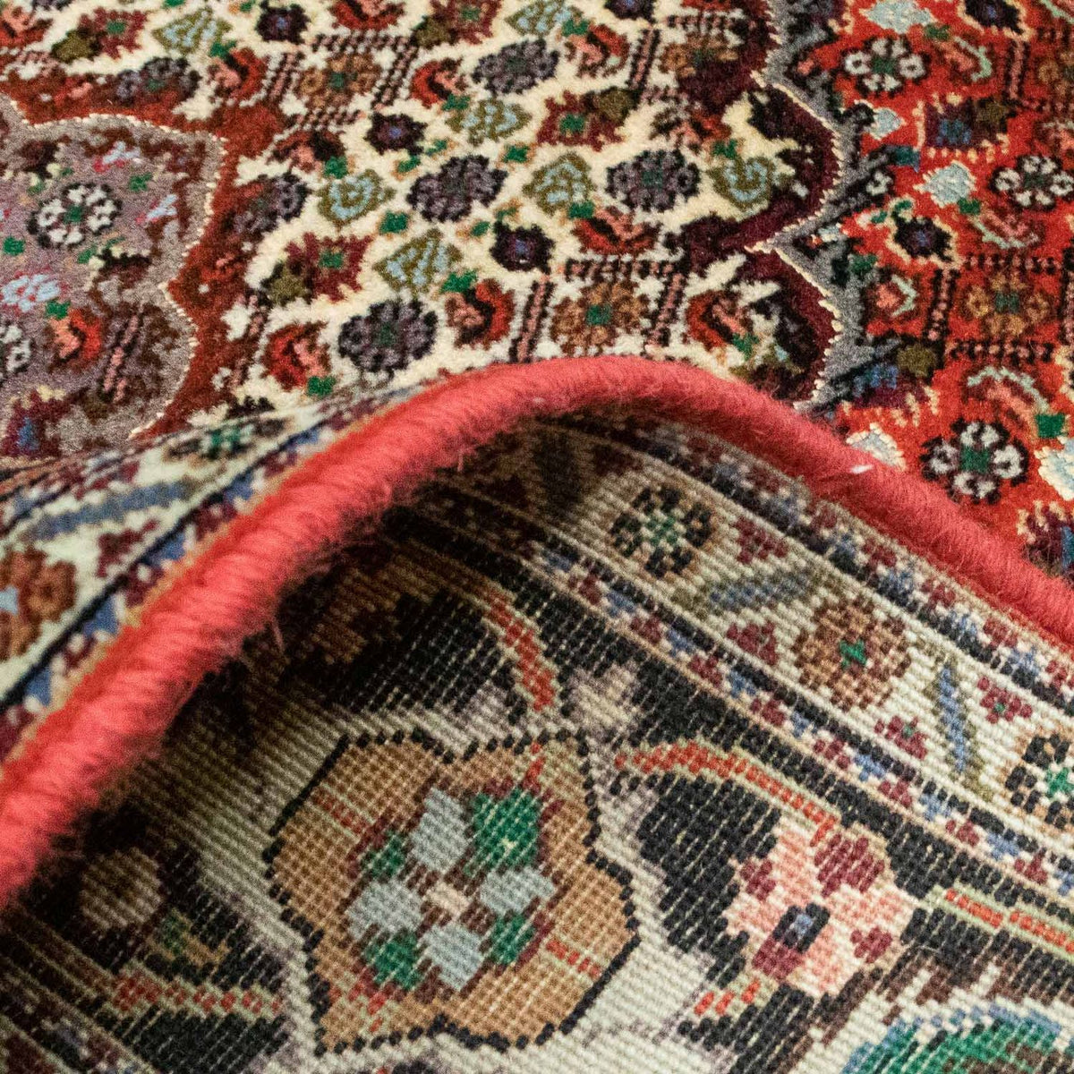 Alfombra persa - Tabriz - 191 x 154 cm - rojo oscuro