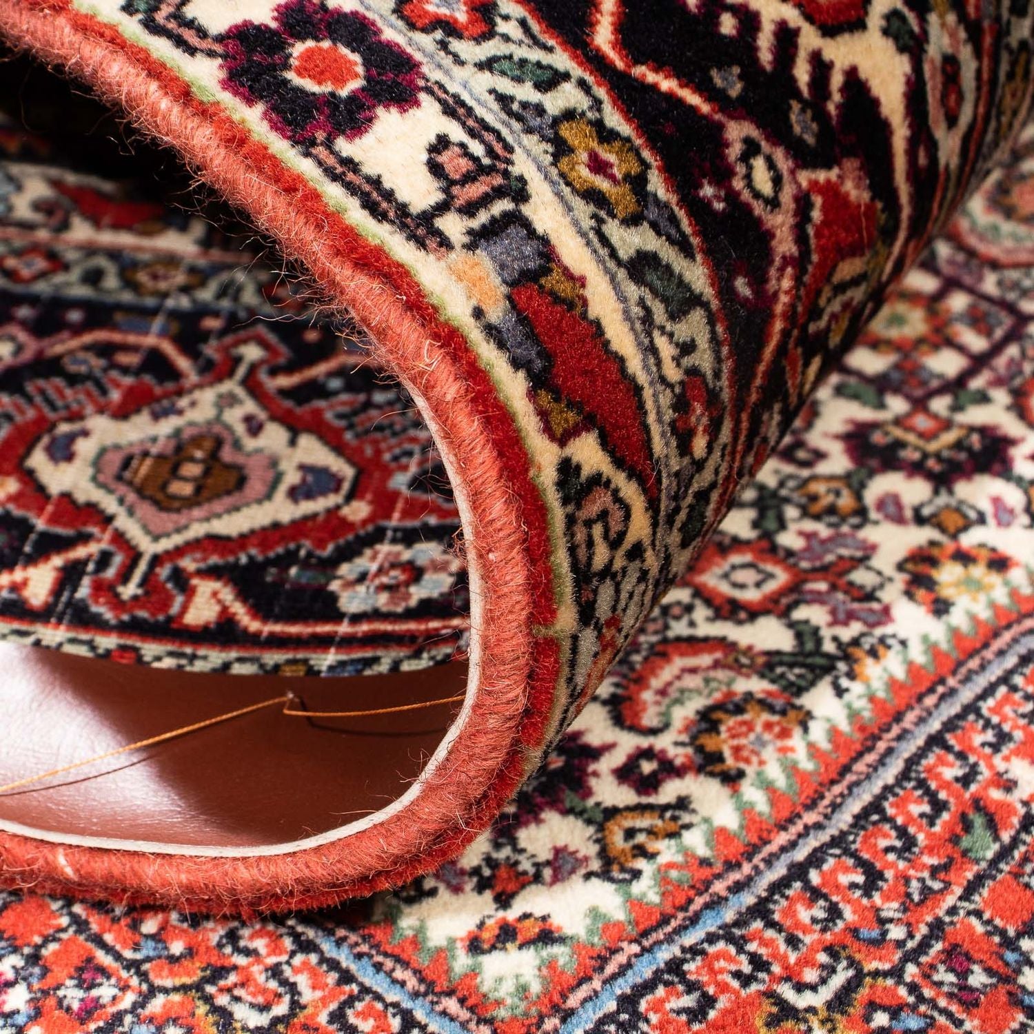 Alfombra persa - Bidjar - 244 x 153 cm - rojo oscuro