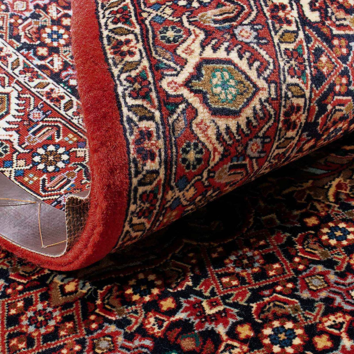 Alfombra persa - Bidjar - 175 x 110 cm - rojo