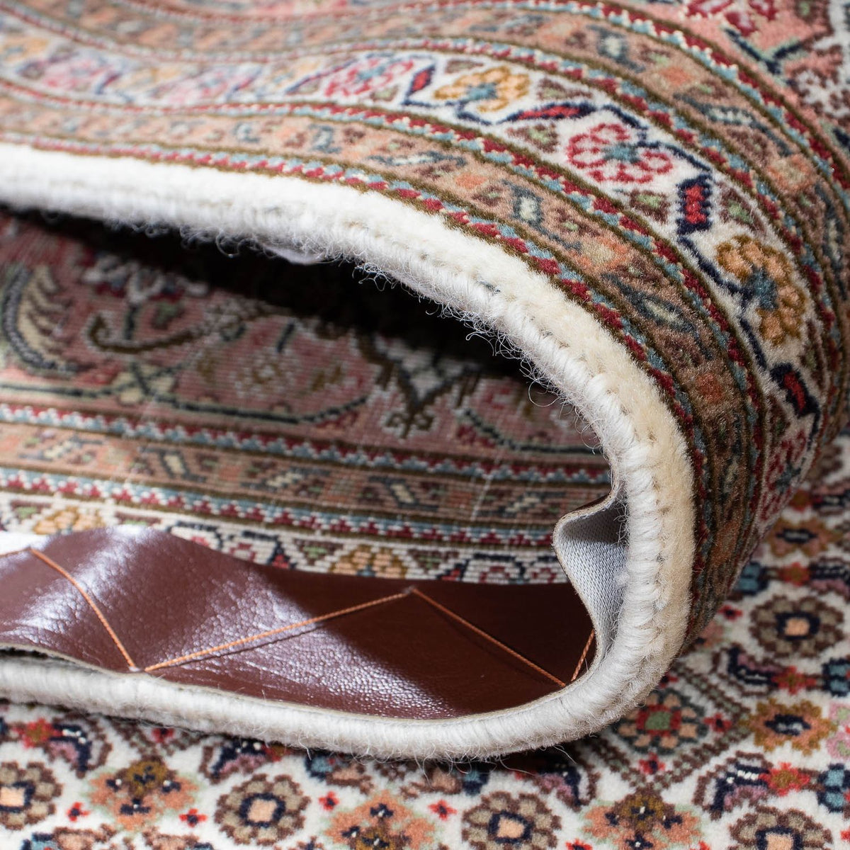 Alfombra persa - Tabriz - 198 x 152 cm - marrón claro