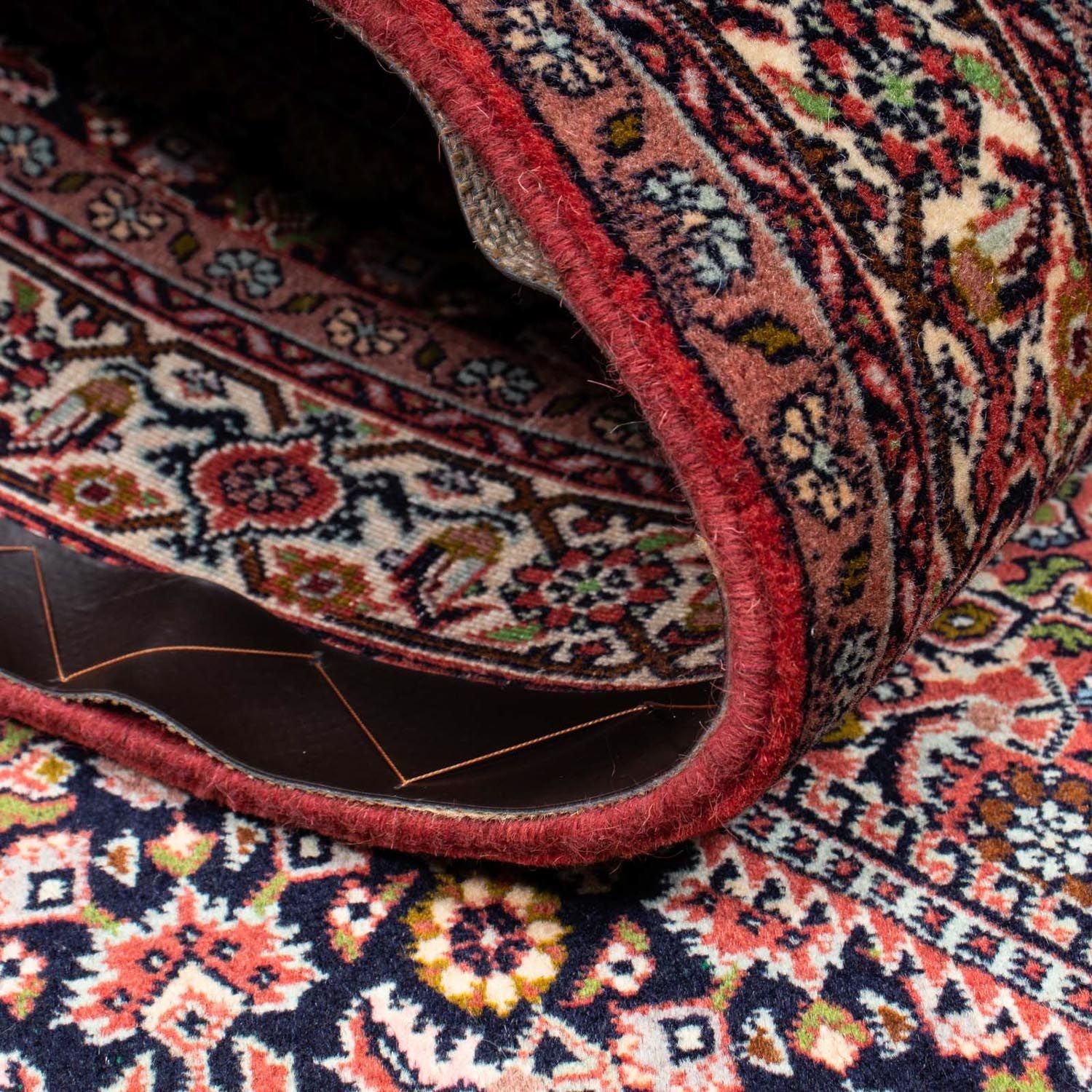 Alfombra persa - Bidjar - 218 x 137 cm - rojo