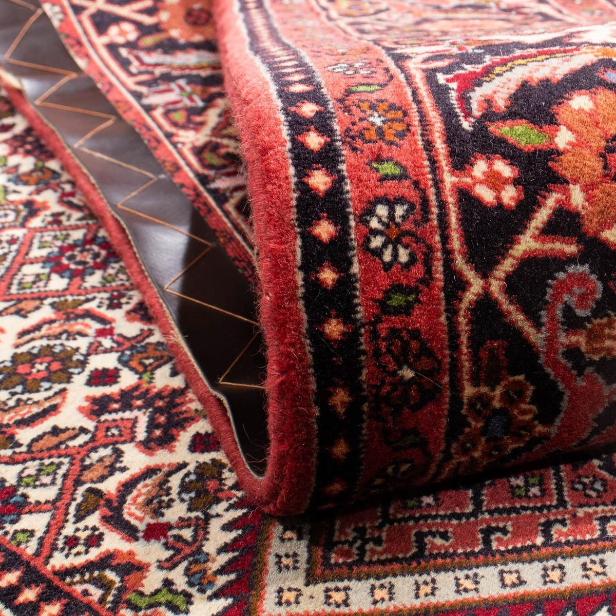 Alfombra persa - Bidjar - 243 x 174 cm - rojo claro