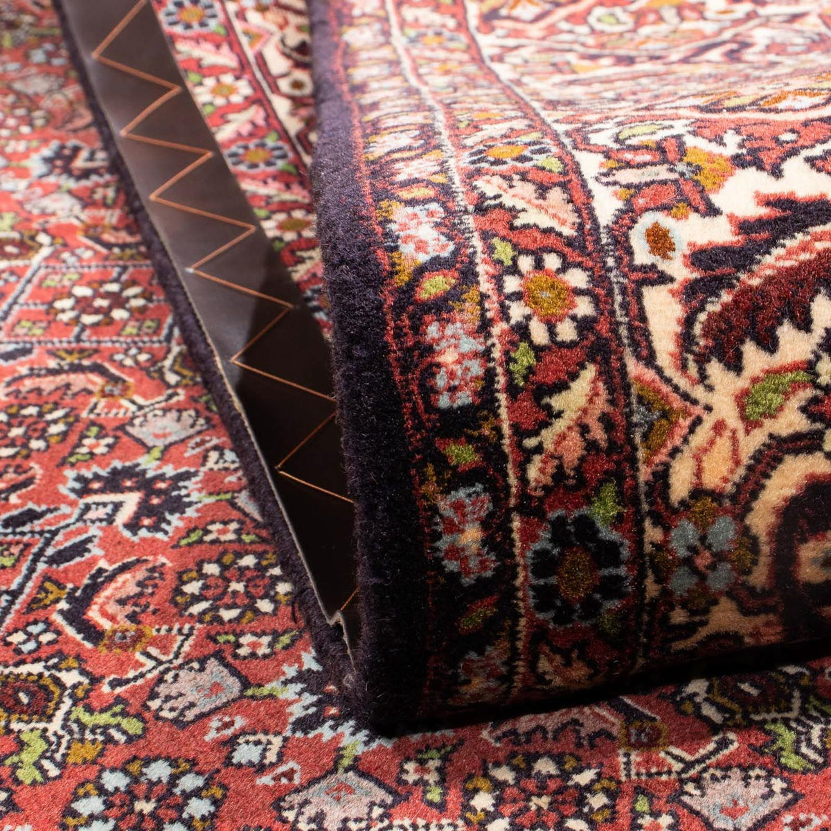 Alfombra persa - Bidjar - 251 x 172 cm - rojo claro