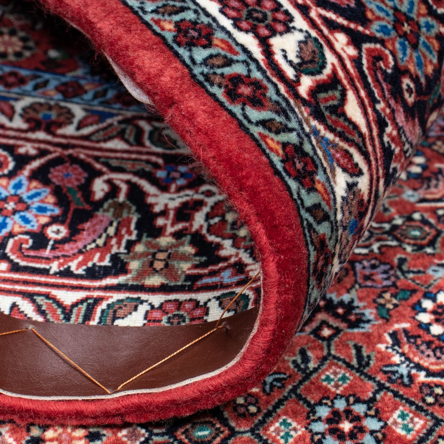 Alfombra persa - Bidjar - 202 x 132 cm - rojo claro