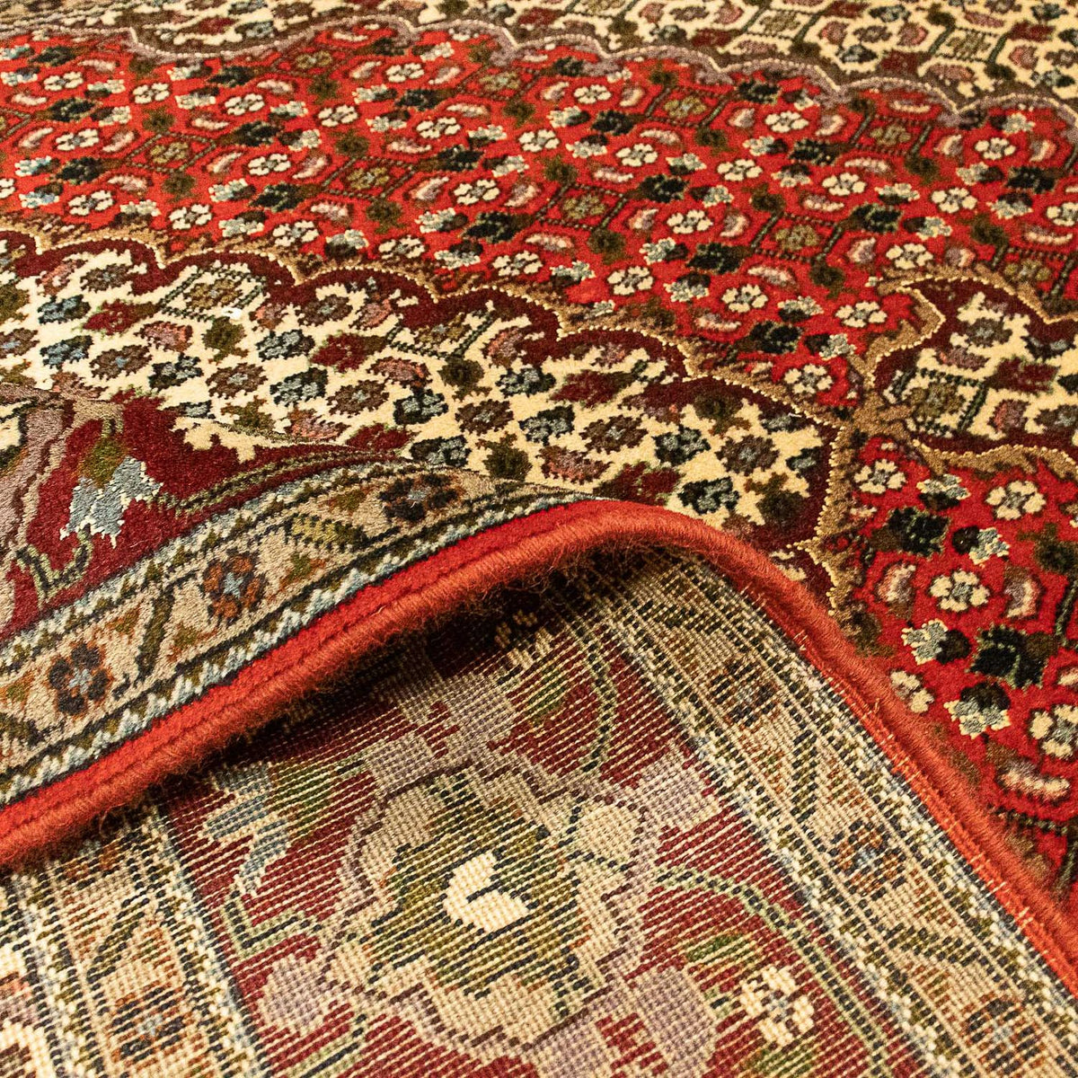 Alfombra persa - Tabriz - 198 x 148 cm - rojo oscuro