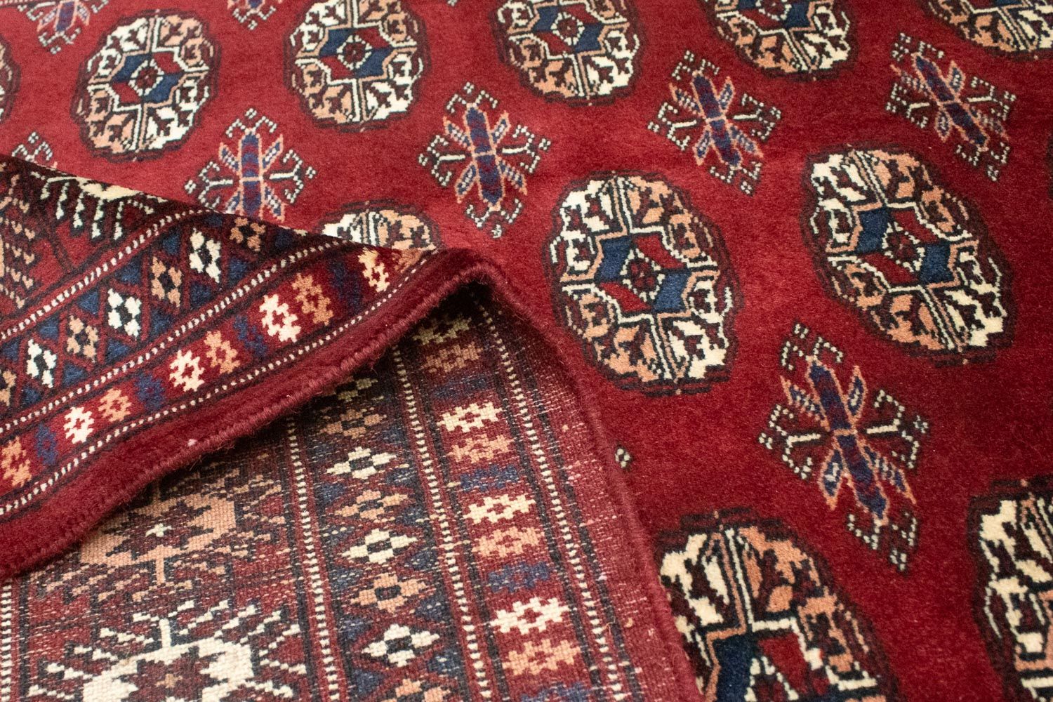 Alfombra afgana - Bukhara - 178 x 122 cm - rojo