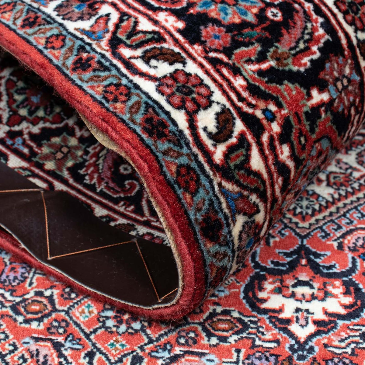 Alfombra persa - Bidjar - 200 x 131 cm - rojo claro