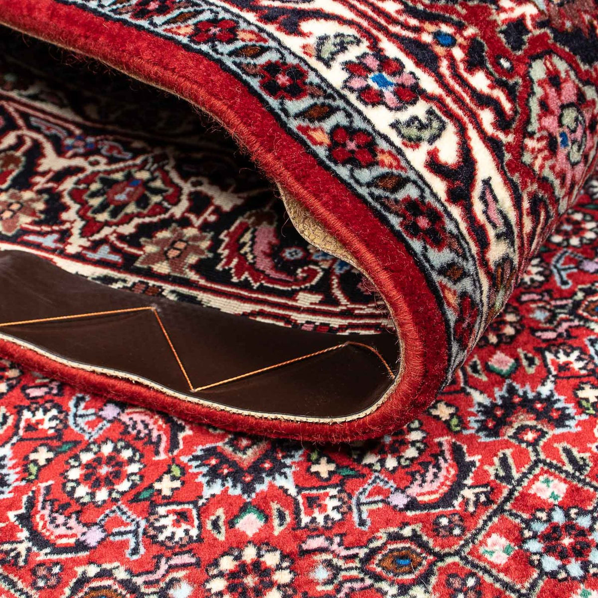 Alfombra persa - Bidjar - 209 x 134 cm - rojo claro