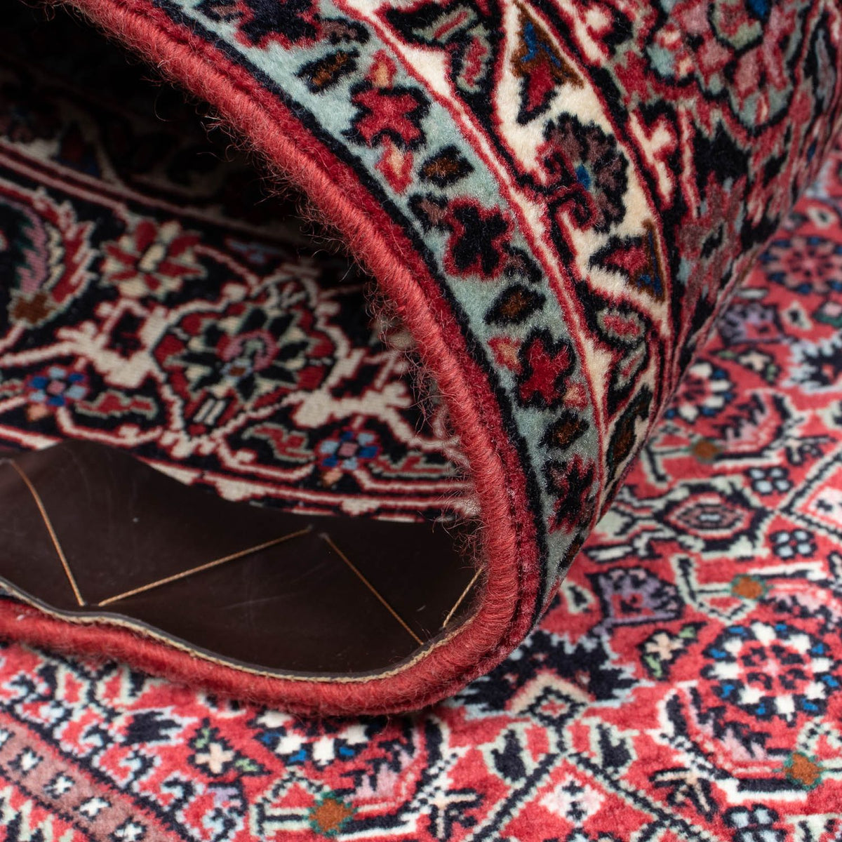 Alfombra persa - Bidjar - 198 x 132 cm - rojo claro