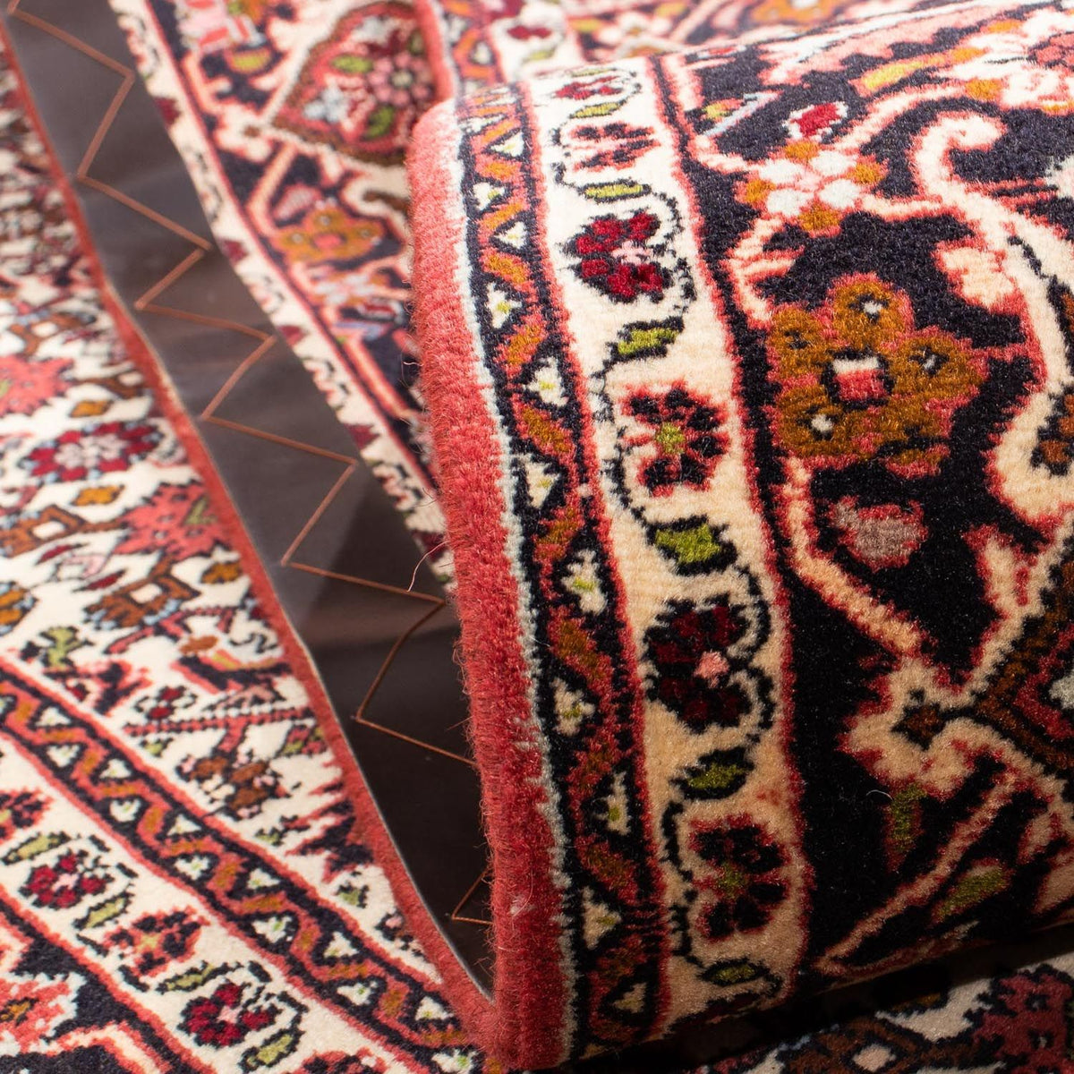 Alfombra persa - Bidjar - 237 x 176 cm - rojo claro