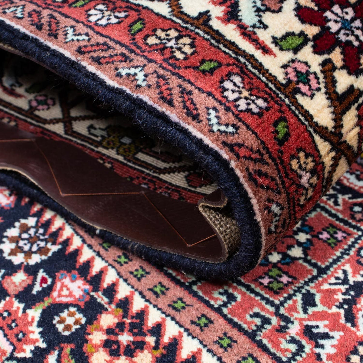 Alfombra persa - Bidjar - 220 x 136 cm - rojo