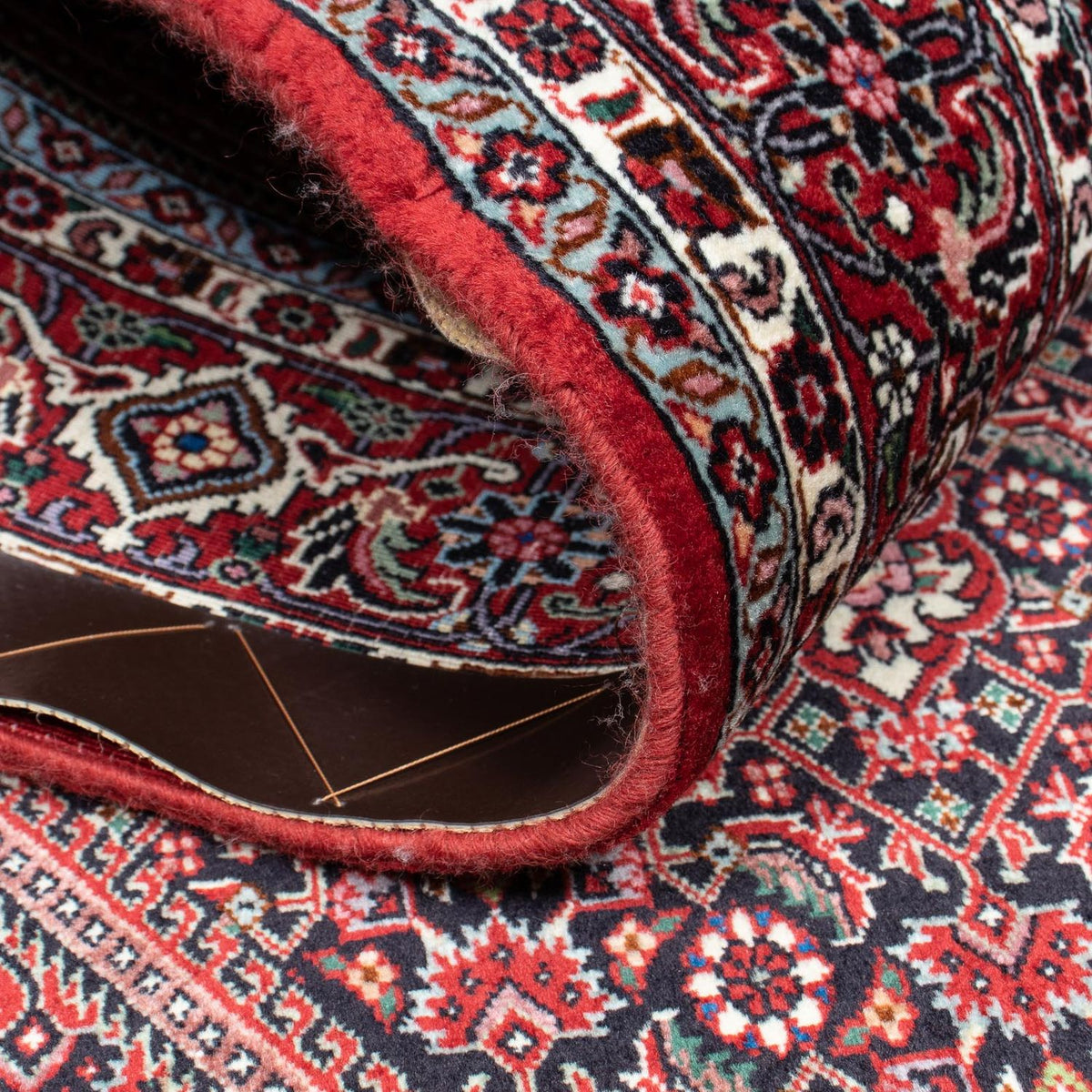 Alfombra persa - Bidjar - 204 x 129 cm - rojo claro