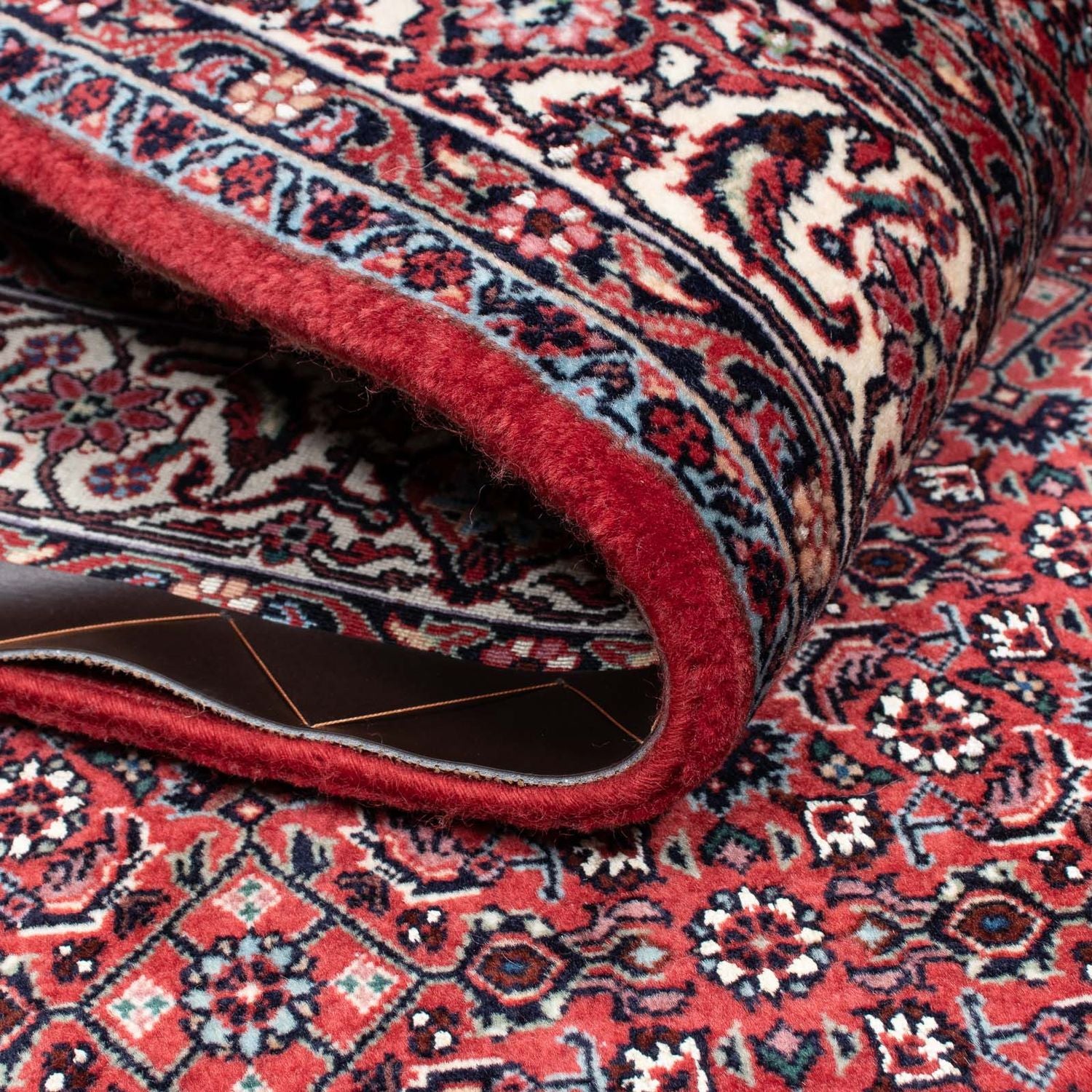 Alfombra persa - Bidjar - 207 x 132 cm - rojo claro