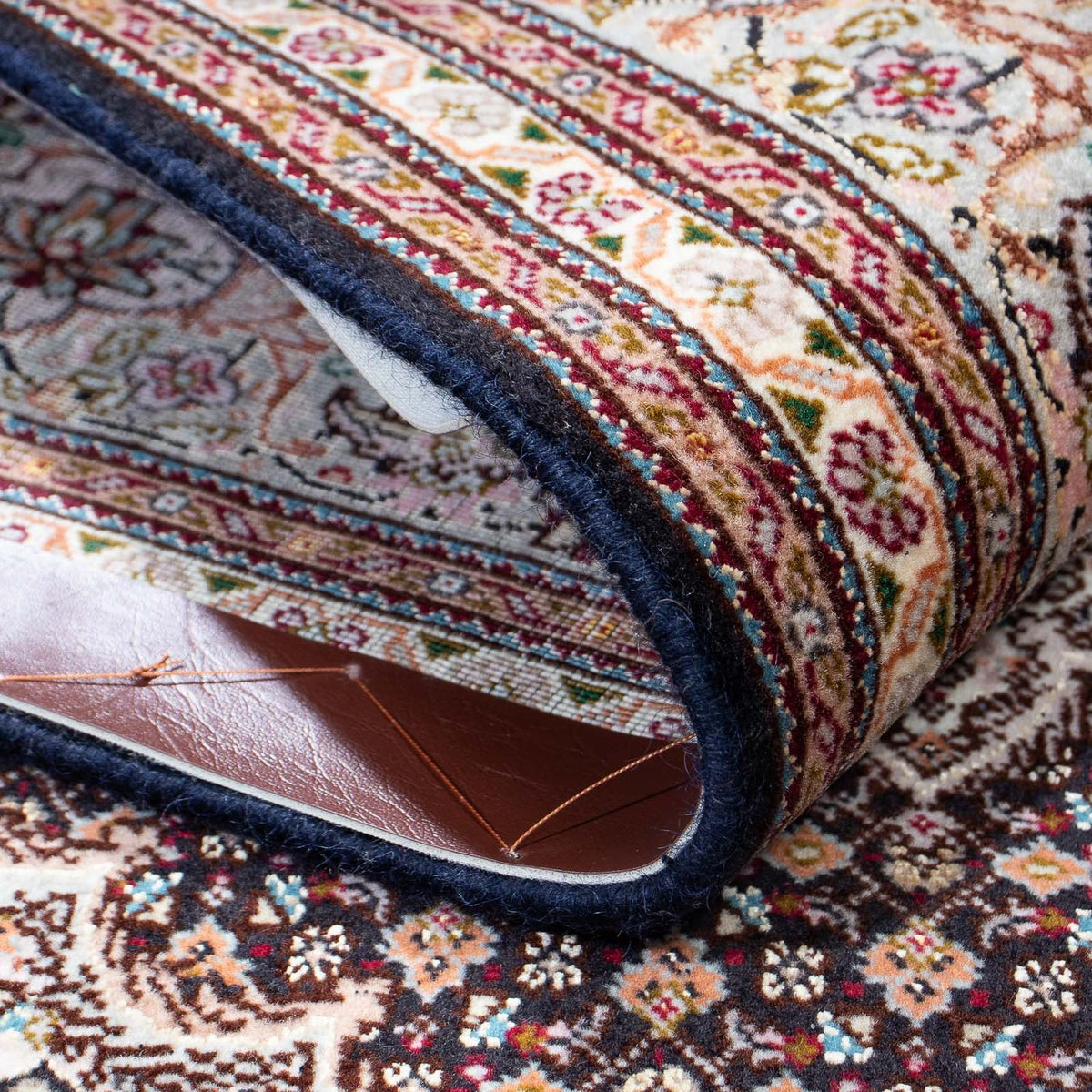 Alfombra persa - Tabriz - 206 x 149 cm - marrón claro