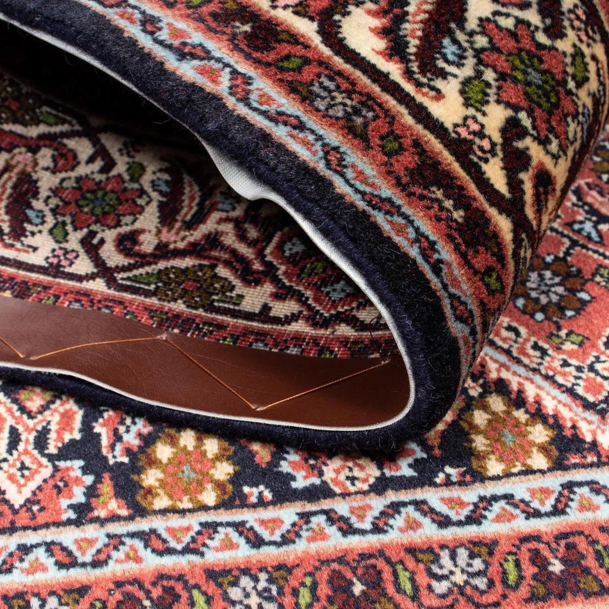 Alfombra persa - Bidjar - 200 x 141 cm - rojo