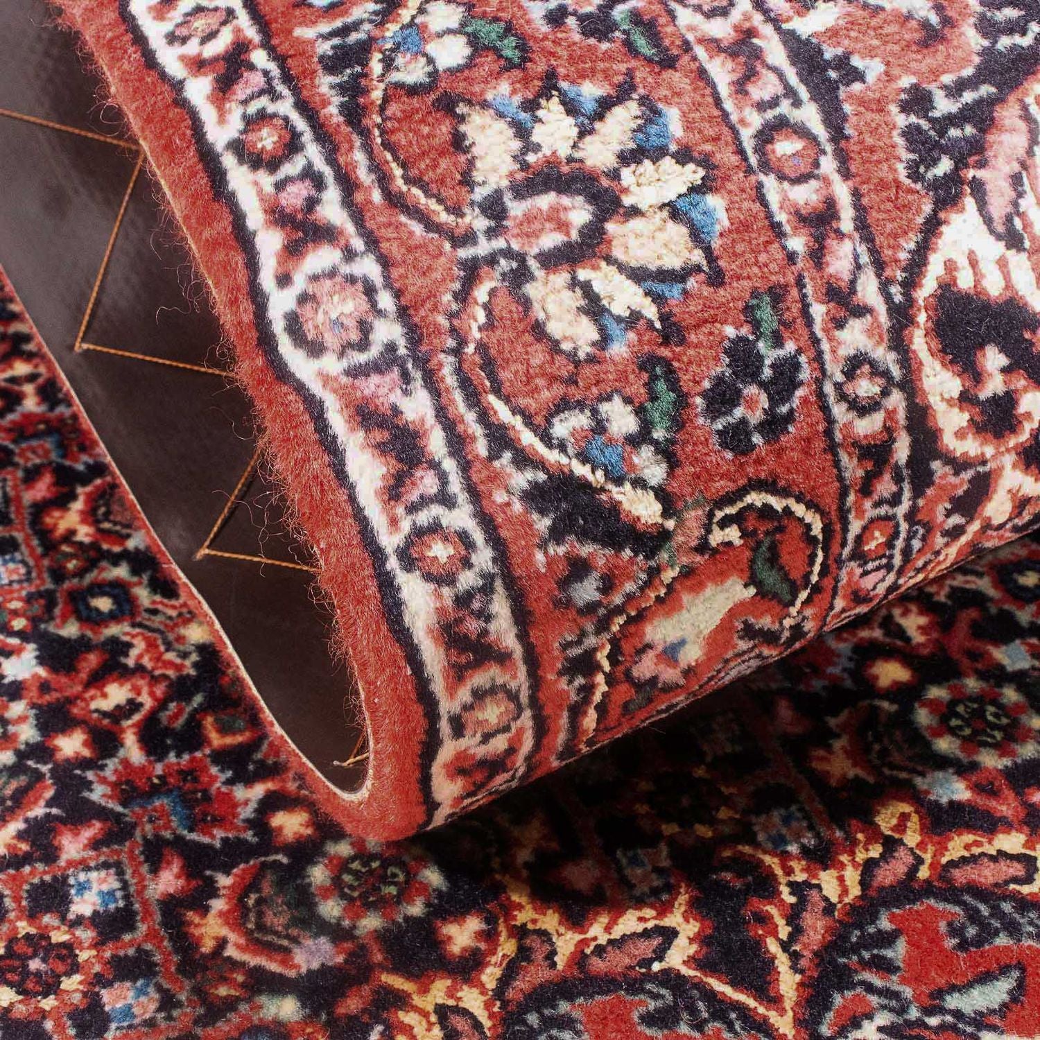 Alfombra persa - Bidjar - 141 x 70 cm - rojo claro