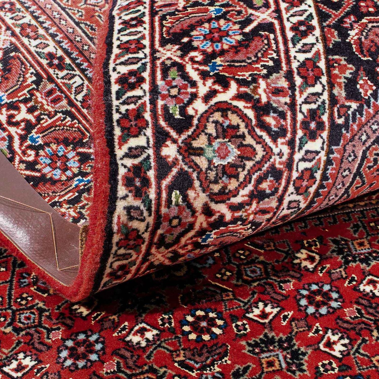 Alfombra persa - Bidjar - 178 x 109 cm - rojo