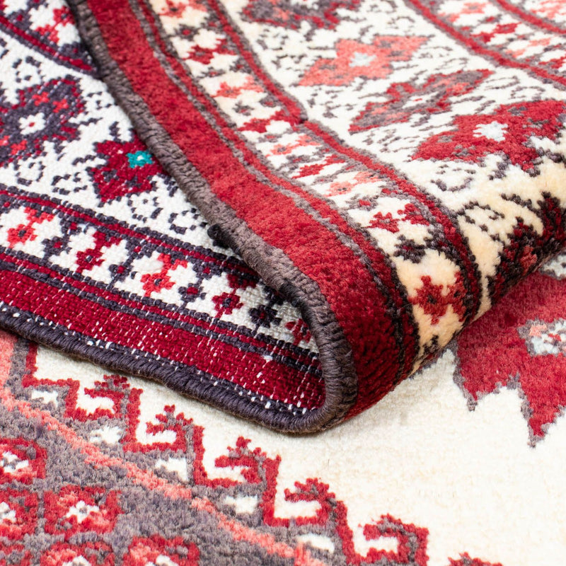 Alfombra Turkaman - 133 x 92 cm - rojo oscuro