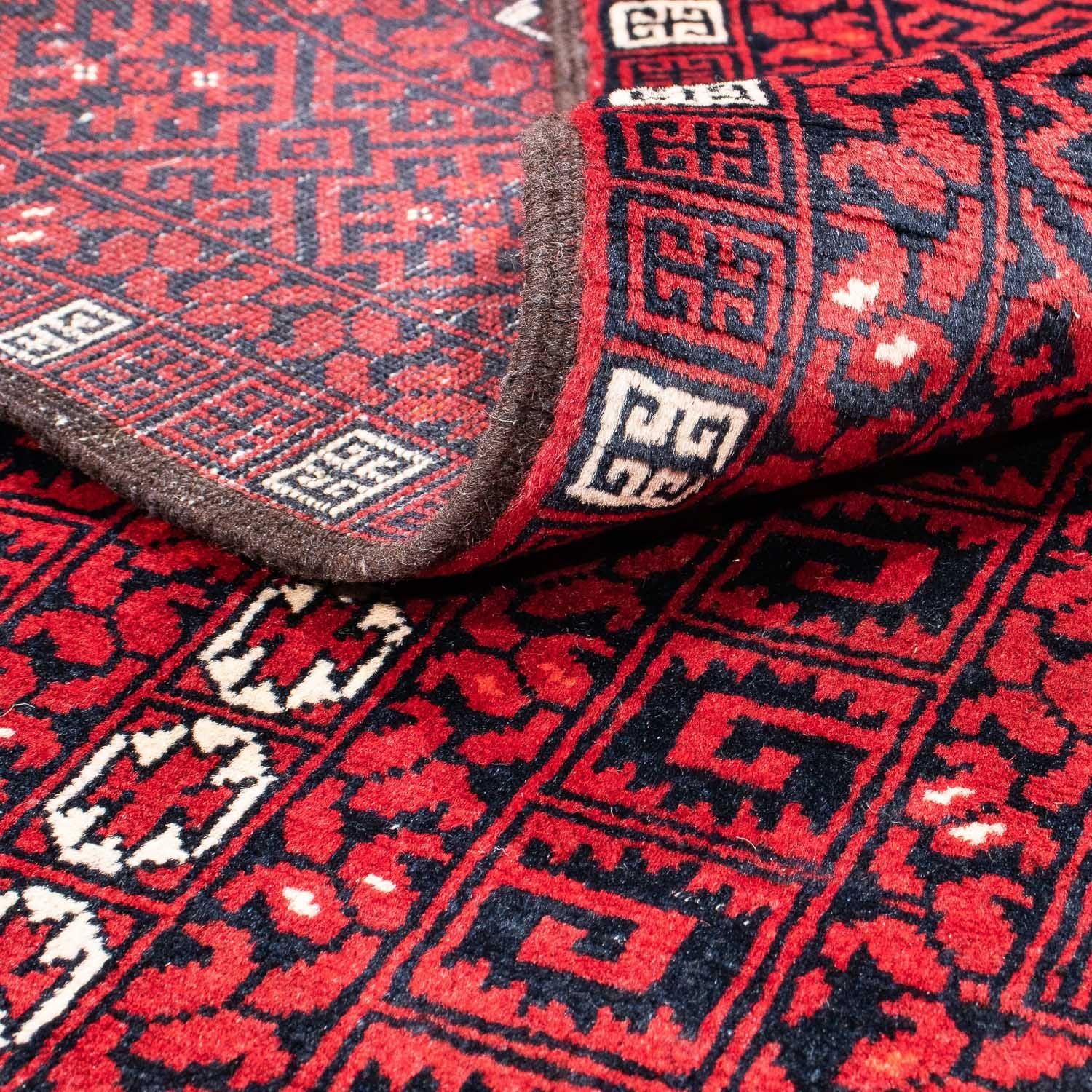 Alfombra Turkaman - 246 x 159 cm - rojo oscuro