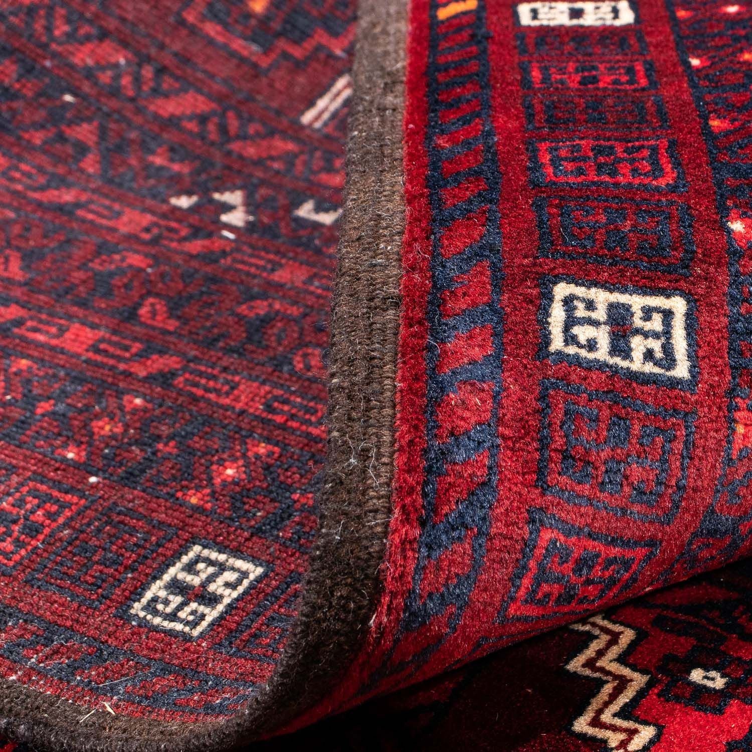 Alfombra Turkaman - 246 x 160 cm - rojo oscuro