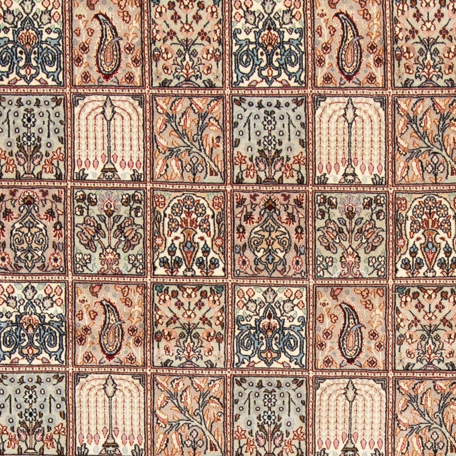 Alfombra persa - Clásica - 226 x 215 cm - multicolor