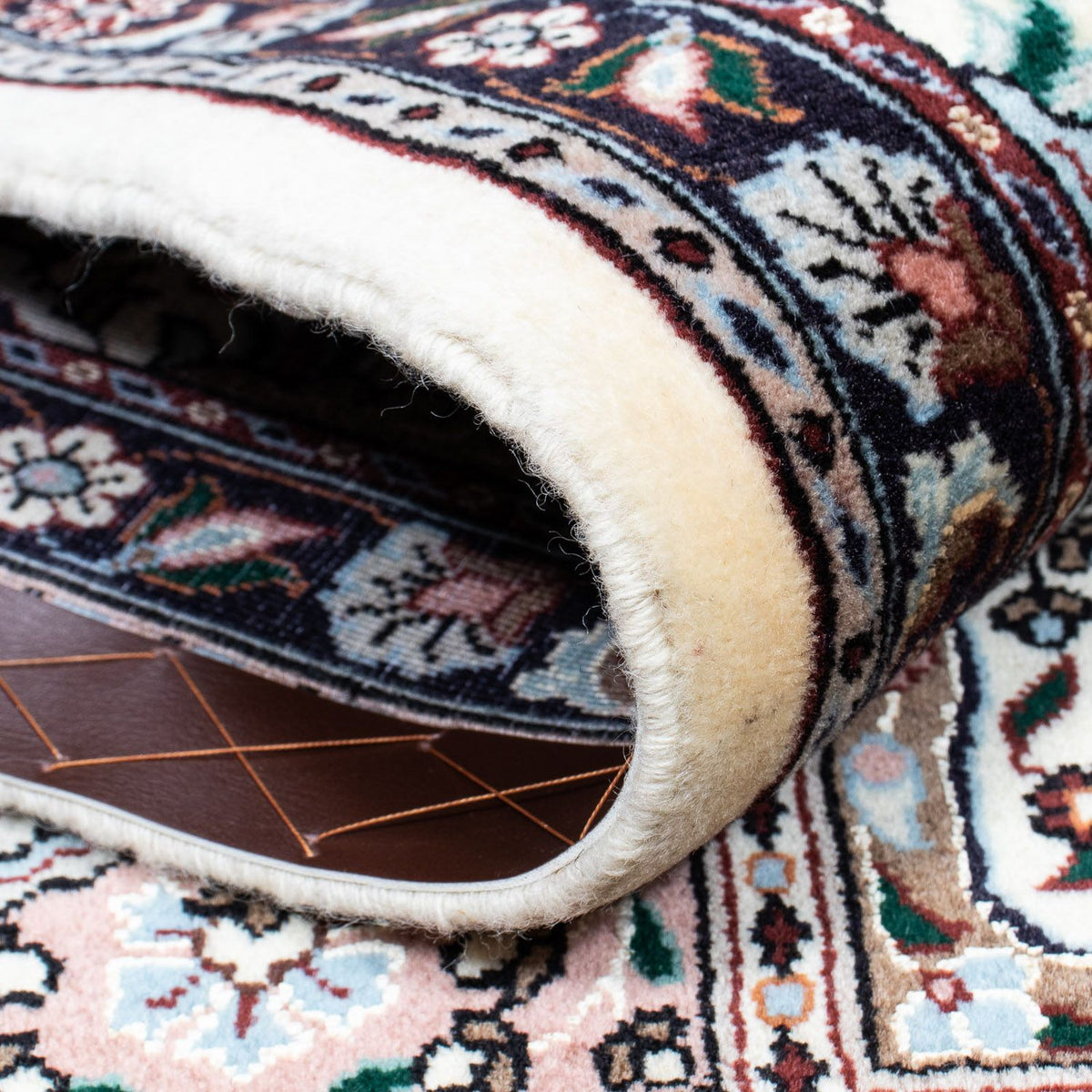 Alfombra persa - Clásica - 235 x 184 cm - multicolor