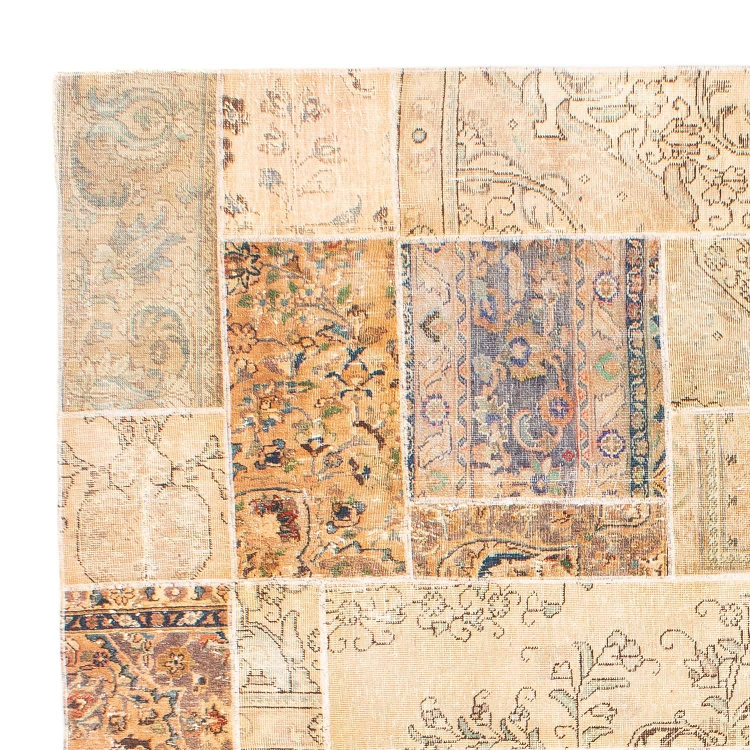Alfombra de patchwork - 305 x 241 cm - multicolor